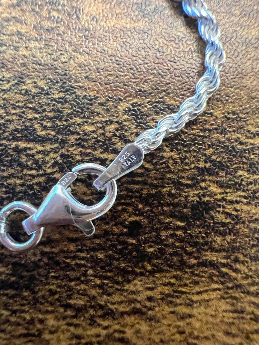 Sterling Silver Iridescent Mother-of-Pearl Pendant Necklace - White - Picture 4 of 7